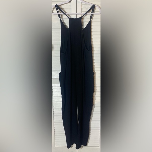 Wild Fern Jumpsuit Size Small Black Stretch Adjustable Straps Pockets Racerback - Picture 7 of 9